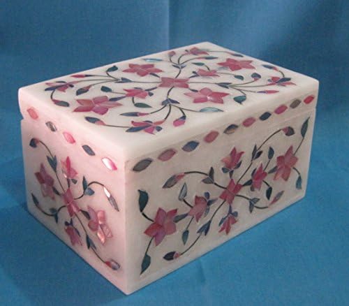 Червен ковчег за бижута Мозайки с мраморни гравюри от полу-скъпоценни камъни/pietra dura 6x4x3 Инча